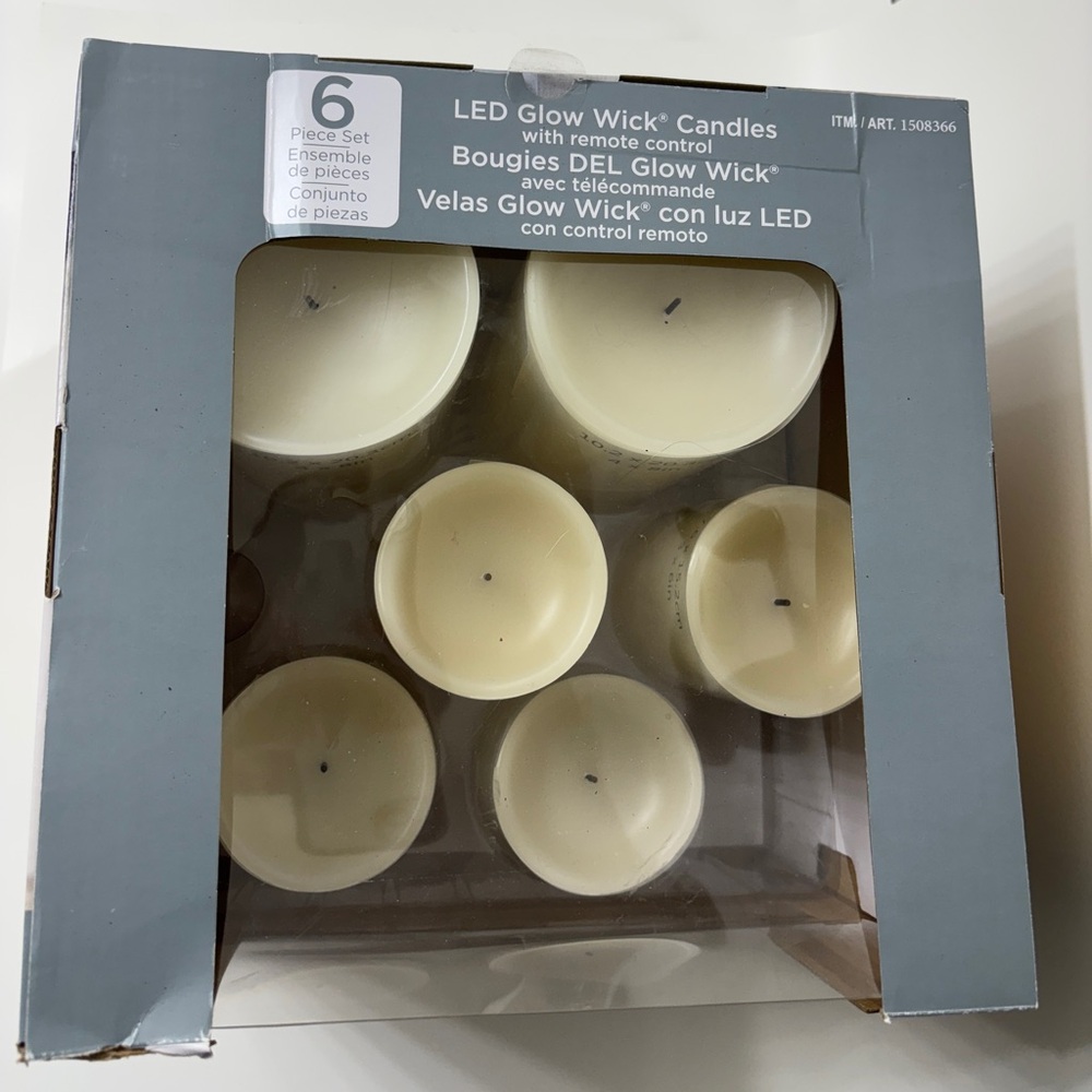 6x Flameless Real Wax Candles Battery Operated with Remote Control - Glow Wick - Picture 7 of 9